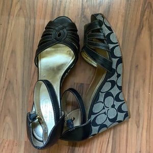 Coach Wedges
